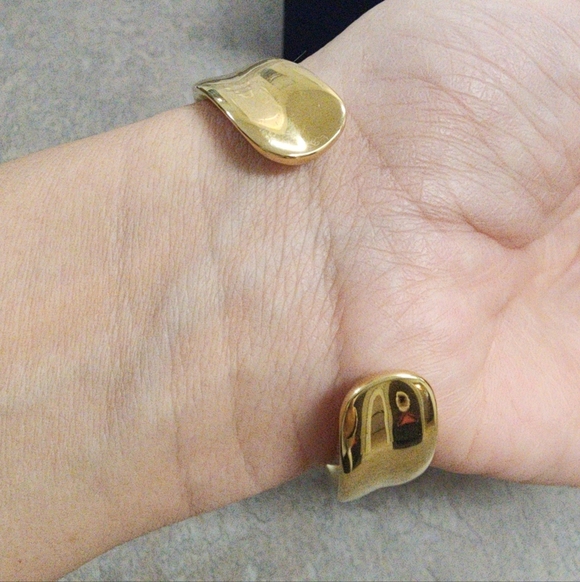 Pandora Organically Shaped Broad Open Bangle 14k gold plating - Picture 3 of 7